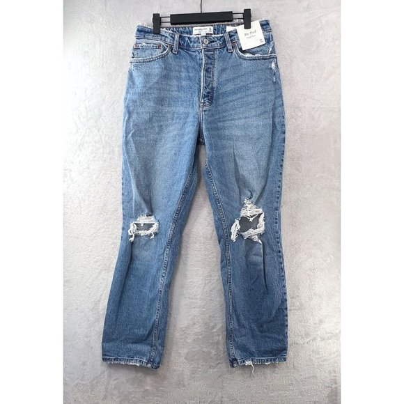 Women’s NWT Abercrombie & Fitch Curve Love Dad High Rise Distressed Jeans SZ 30 - Picture 1 of 12